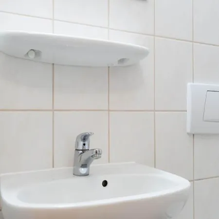 Urlaub Auf Ruegen Mit Ahoi-vorteil Sellin (Rugen)